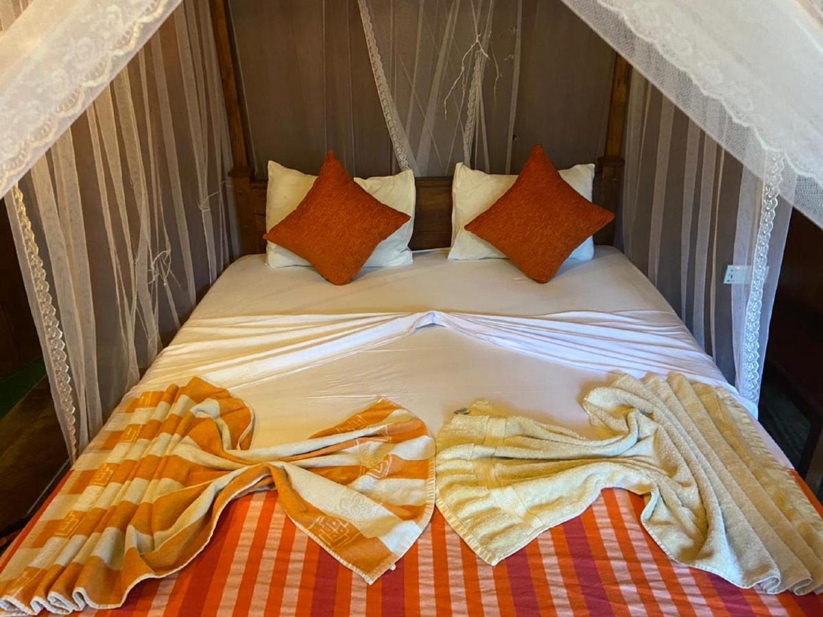 Sigiri Charuka Resort Sigiriya Exteriör bild
