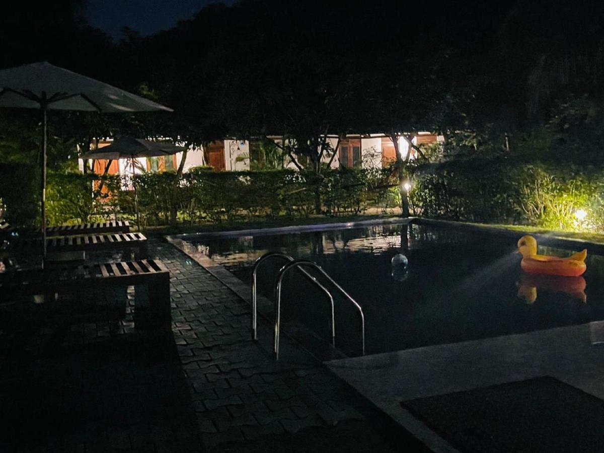 Sigiri Charuka Resort Sigiriya Exteriör bild