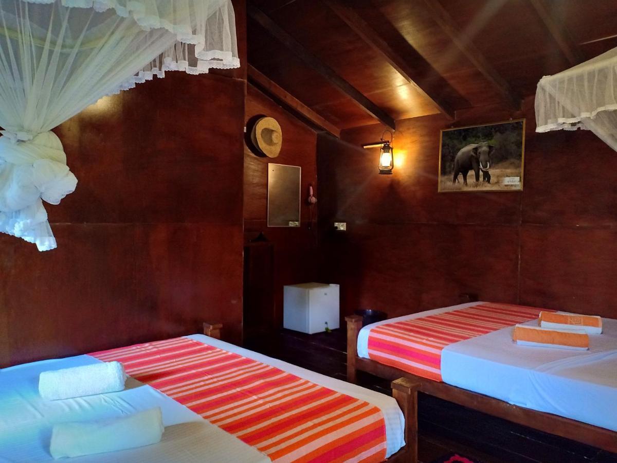 Sigiri Charuka Resort Sigiriya Exteriör bild